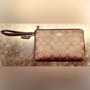 Authentic Coach Wristlet Purse—Coach Cs Style with Gold Zippers & Emblem